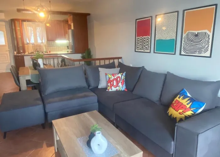 Our Happy Place Maisonette Casa de Férias Cavala