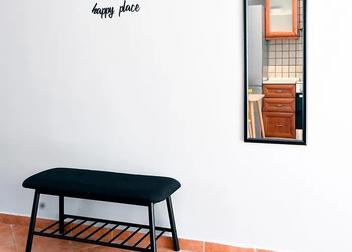 Our Happy Place Maisonette * 카발라