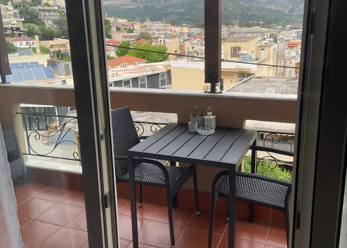 Our Happy Place Maisonette Сasa de vacaciones *